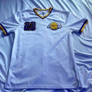 NBA Lakers lebron james jersey graphic tee